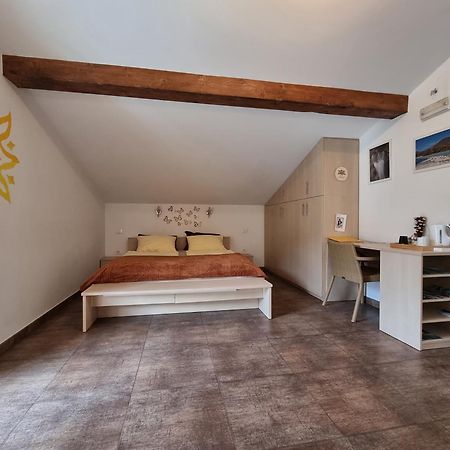 Apartment And Rooms Hisa Sonca Kobarid Extérieur photo
