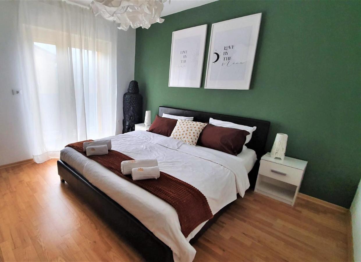 Apartment And Rooms Hisa Sonca Kobarid Extérieur photo
