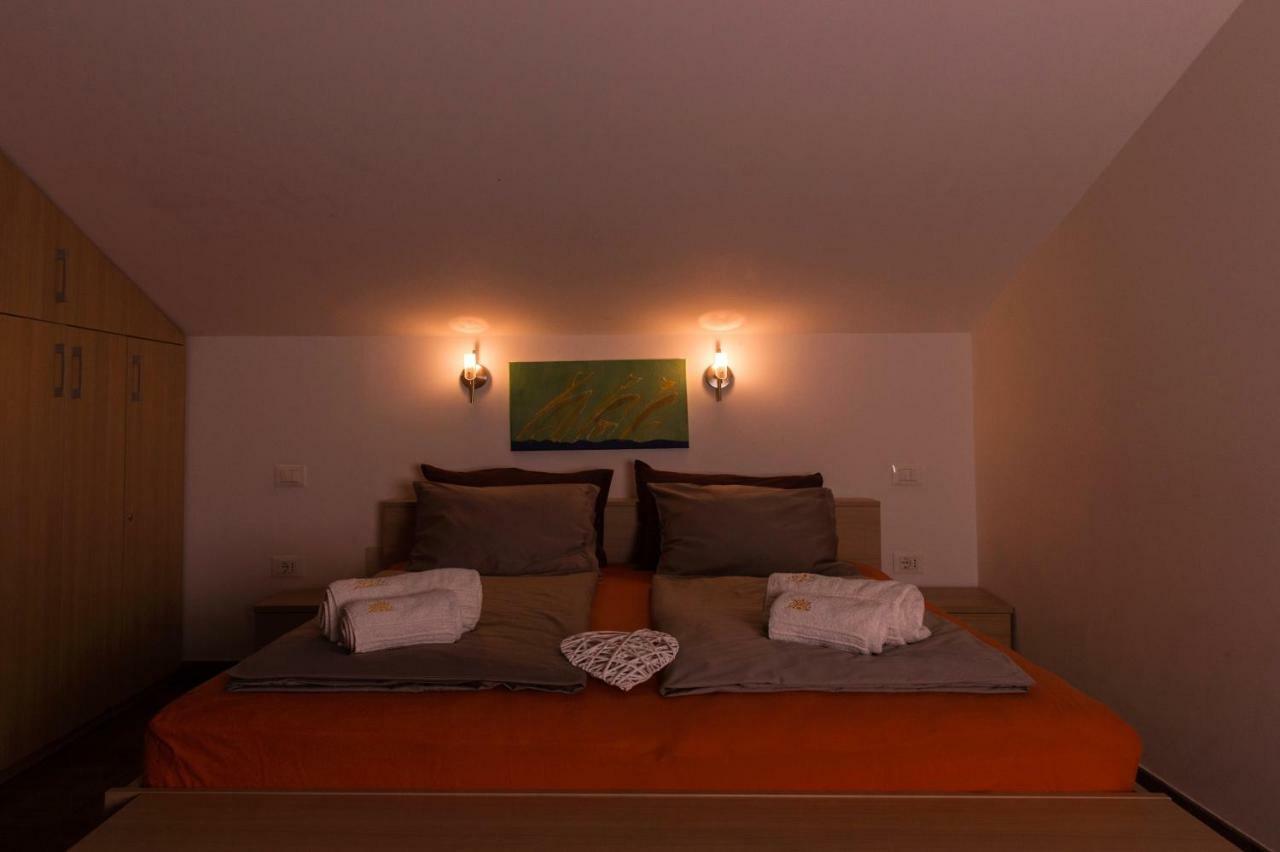 Apartment And Rooms Hisa Sonca Kobarid Extérieur photo